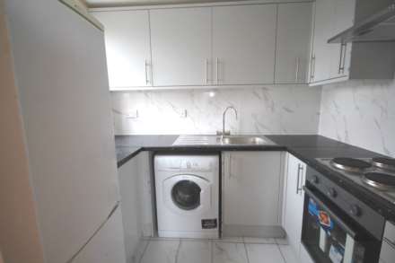Chandlers Drive, Erith, Image 5