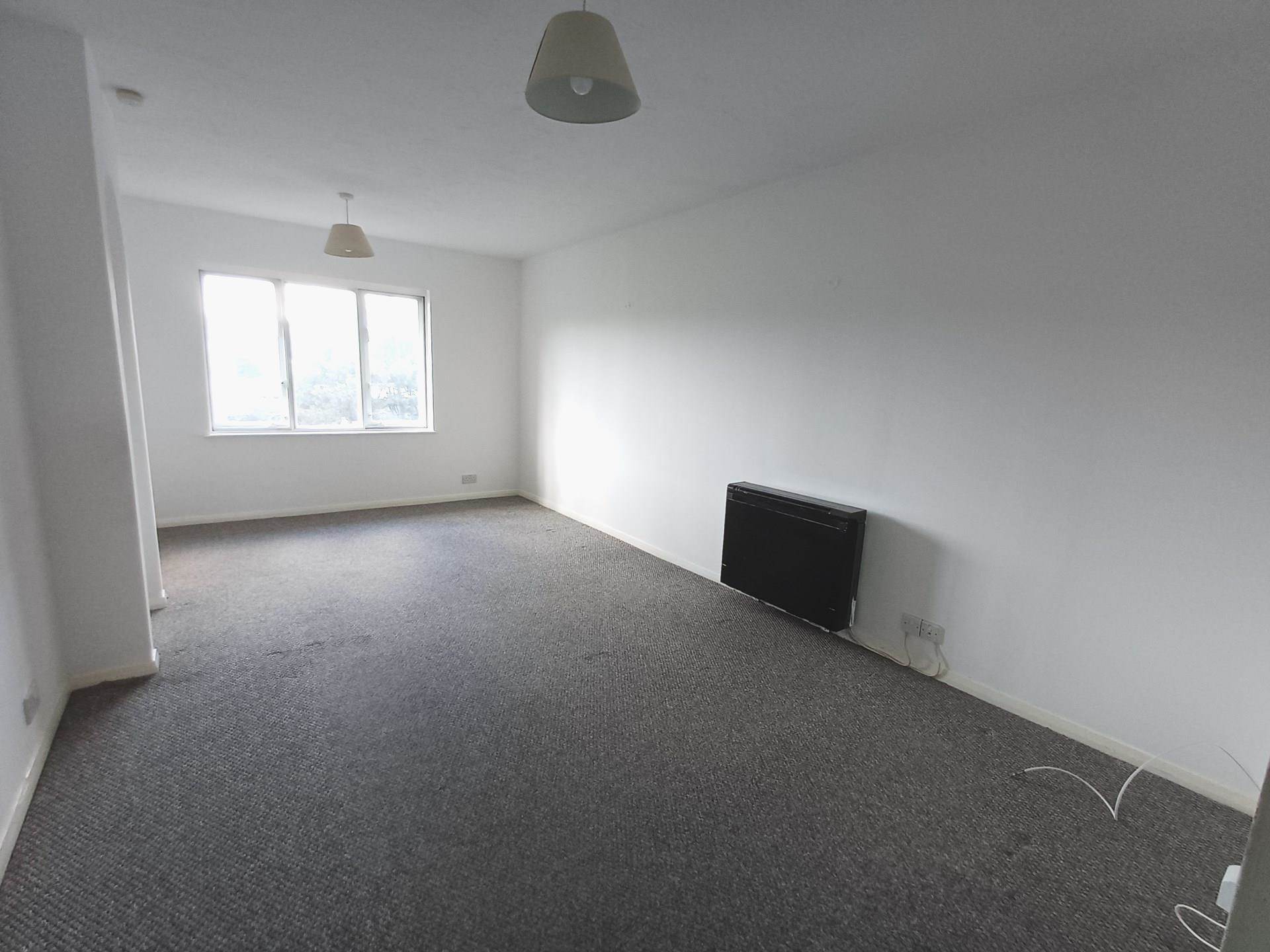 Cricketers Close, Erith, Image 3