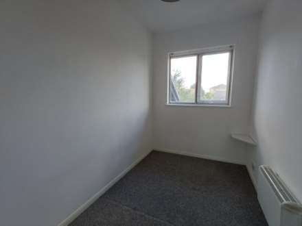Cricketers Close, Erith, Image 11