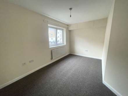 Triton Lodge, Chichester Wharf, Image 6