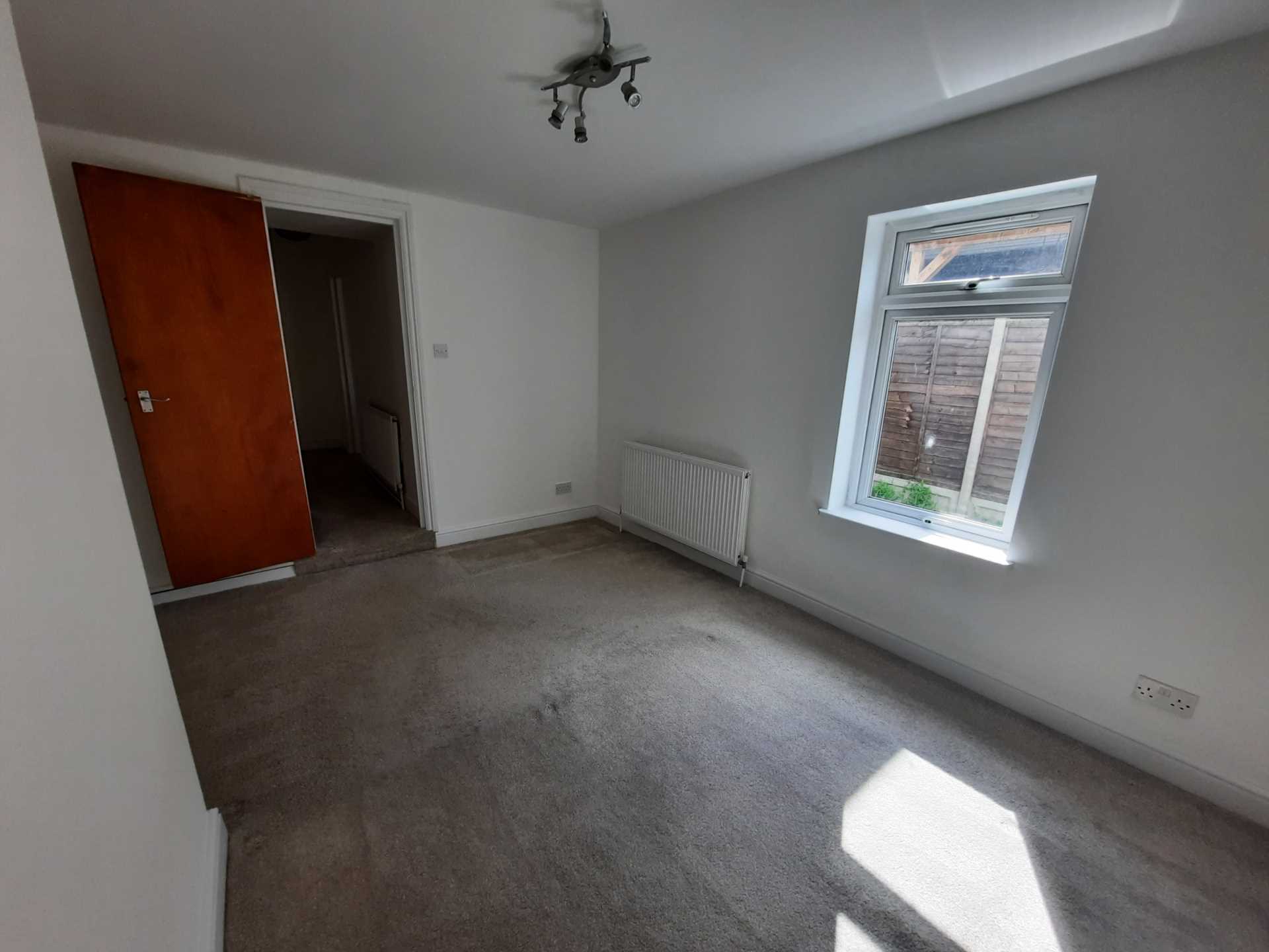 Ground Floor Flat  Abbey Grove, Abbeywood, Image 5