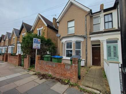 Ground Floor Flat  Abbey Grove, Abbeywood, Image 1