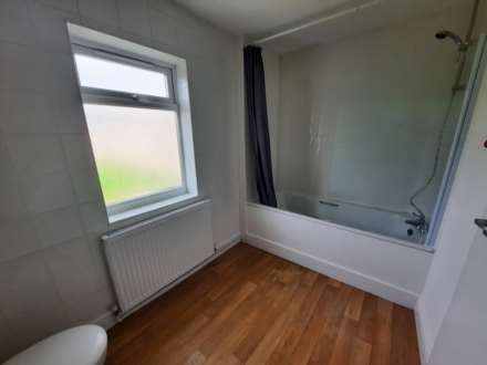 Ground Floor Flat  Abbey Grove, Abbeywood, Image 7