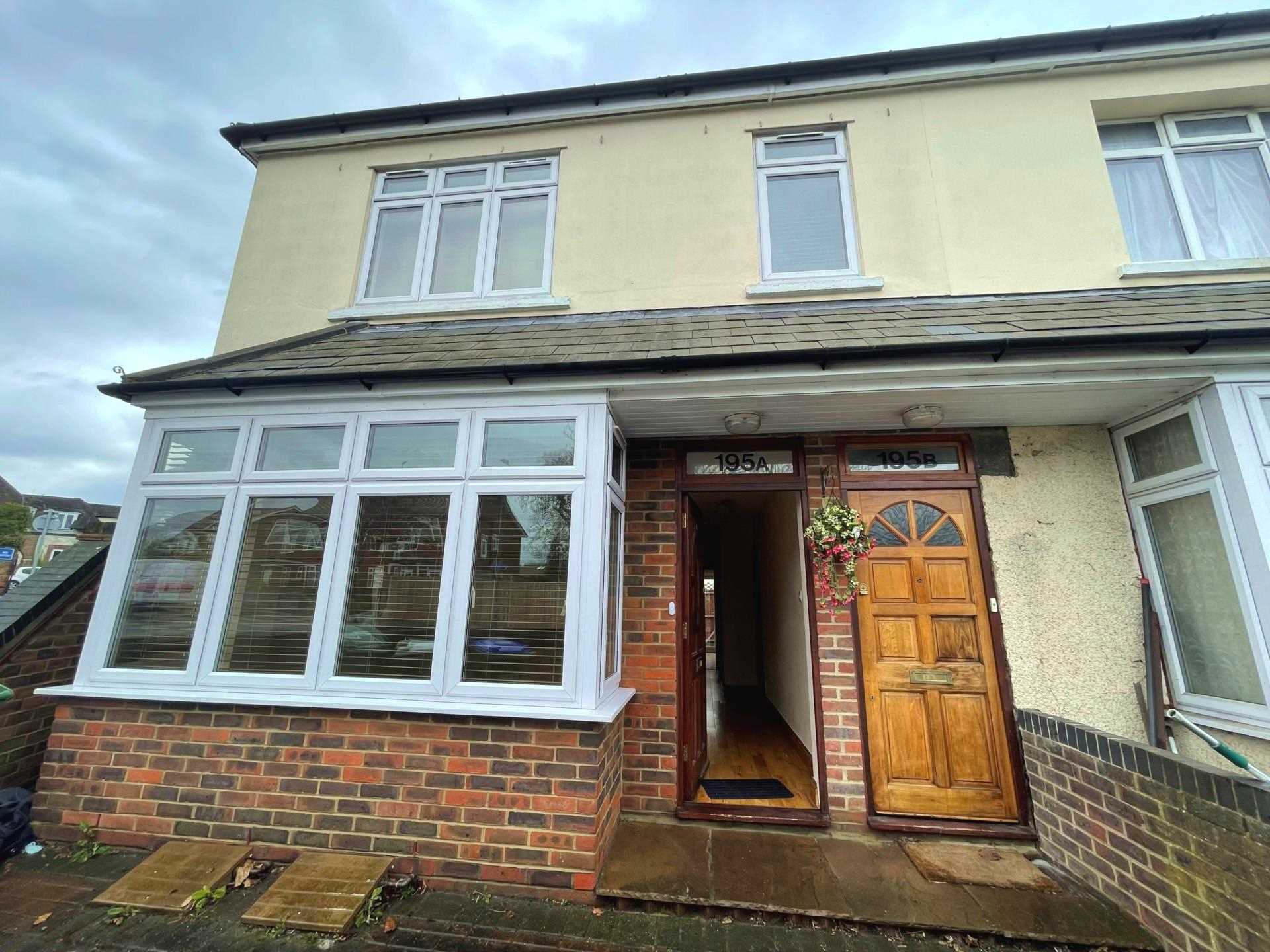 Park Crescent, Erith, DA8, Image 1