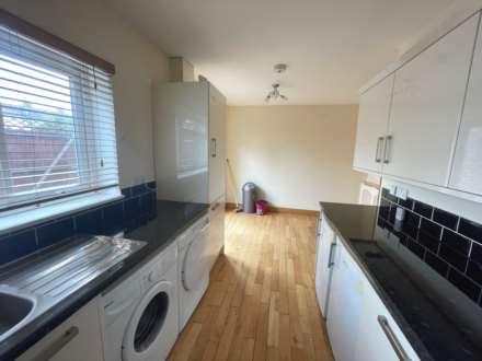 Park Crescent, Erith, DA8, Image 10