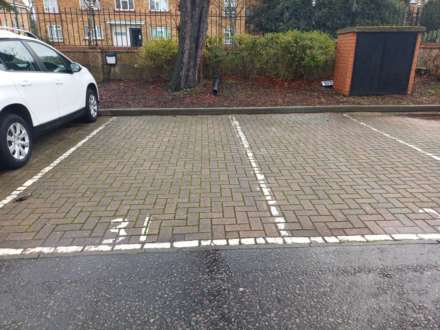 St Josephs Court, Woolwich Road, Image 11