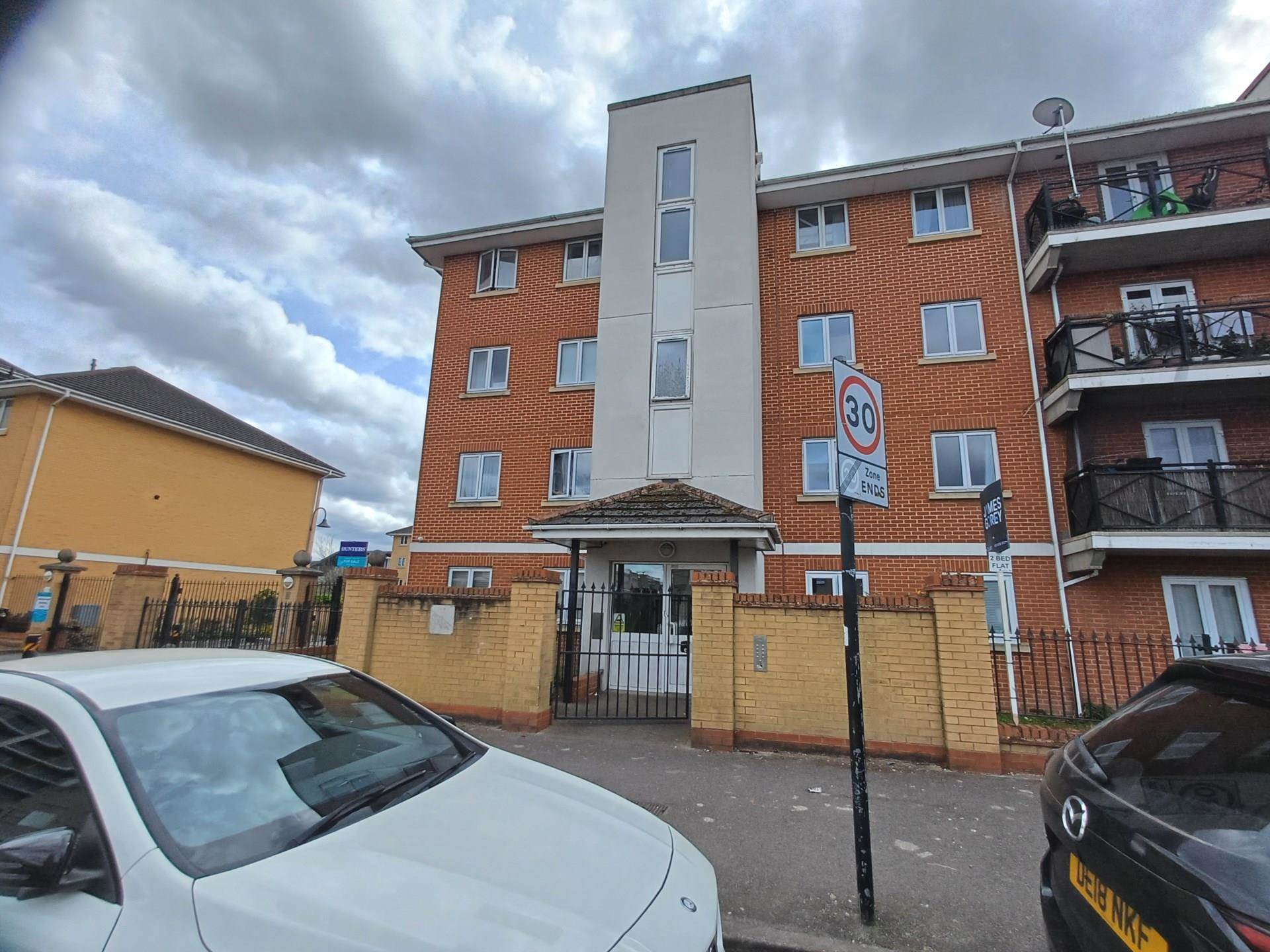 Felixstowe Road, Abbey Wood, Image 1