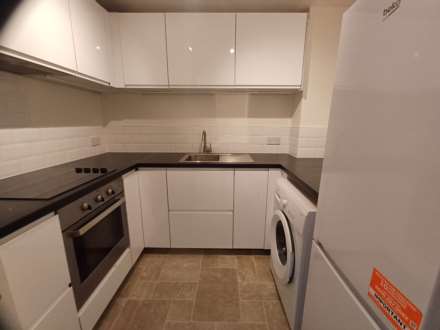 Felixstowe Road, Abbey Wood, Image 7