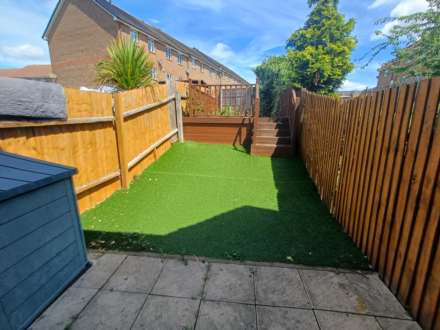 Troon Close, Thamesmead West, Image 5