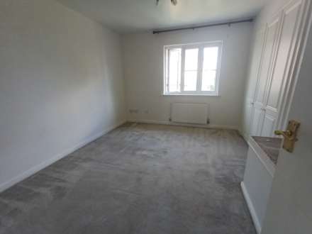 Troon Close, Thamesmead West, Image 7