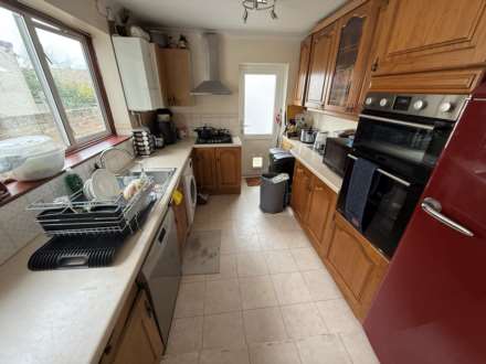 Alford Road, Erith  ** VIDEO & 3D FLOORPLAN AVAILABLE **, Image 6