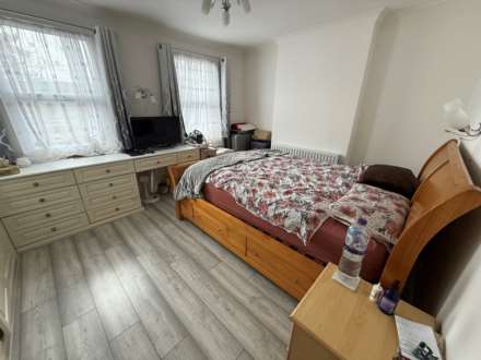 Alford Road, Erith  ** VIDEO & 3D FLOORPLAN AVAILABLE **, Image 7