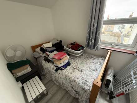 Alford Road, Erith  ** VIDEO & 3D FLOORPLAN AVAILABLE **, Image 8