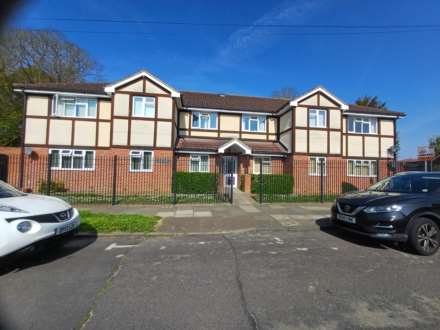 Property For Rent Cedar Avenue, Sidcup