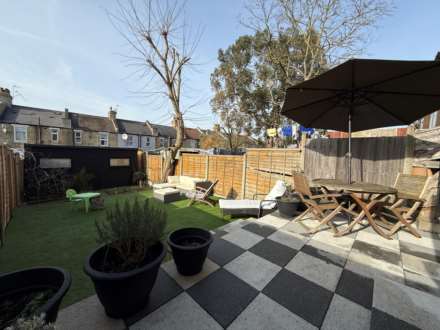 Howarth Road, Abbey Wood ** VIDEO & 3D FLOORPLAN AVAILABLE **, Image 22