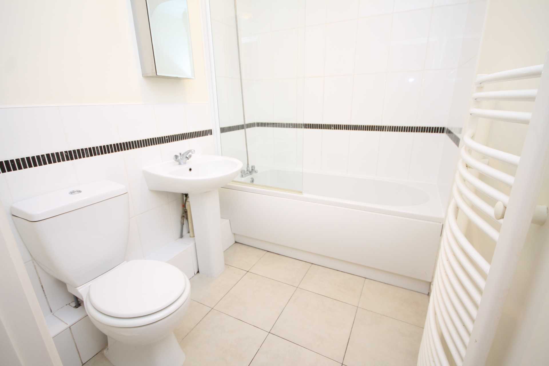 Cedar Avenue, Sidcup, Kent, Image 6