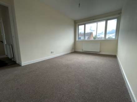 Hilden Drive, Erith, Image 4