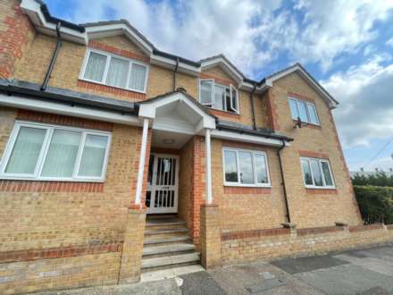 Property For Rent Lower Range Road, Gravesend