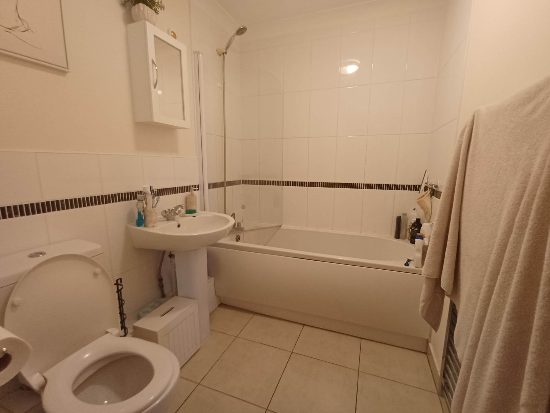Cedar Avenue, Sidcup, Image 6