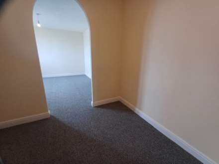 Harlinger Street, London, Image 7
