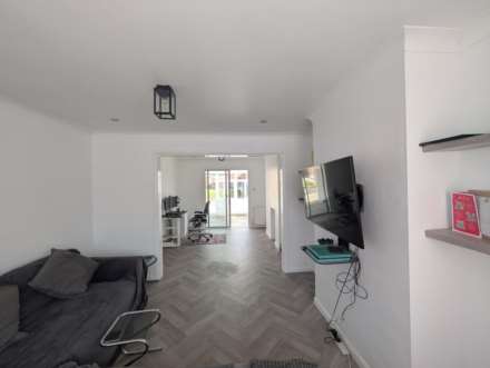 Eversley Avenue, Bexleyheath, Image 3