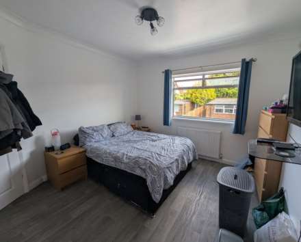 Eversley Avenue, Bexleyheath, Image 6