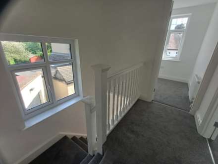Woodland Way, London, Image 16