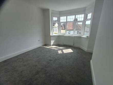 Woodland Way, London, Image 17