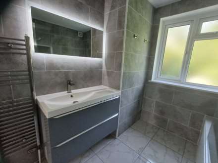 Woodland Way, London, Image 21