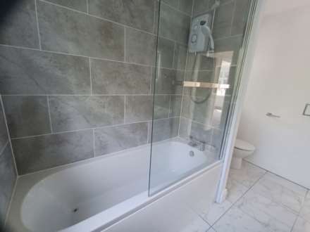 Woodland Way, London, Image 22