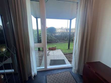 OVER 60'S ONLY ONE BEDROOM RETIREMENT FLAT, Image 11