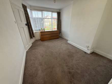Parkside Avenue, Barnehurst, Image 5