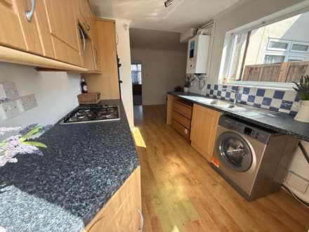 Parkside Avenue, Barnehurst, Image 8