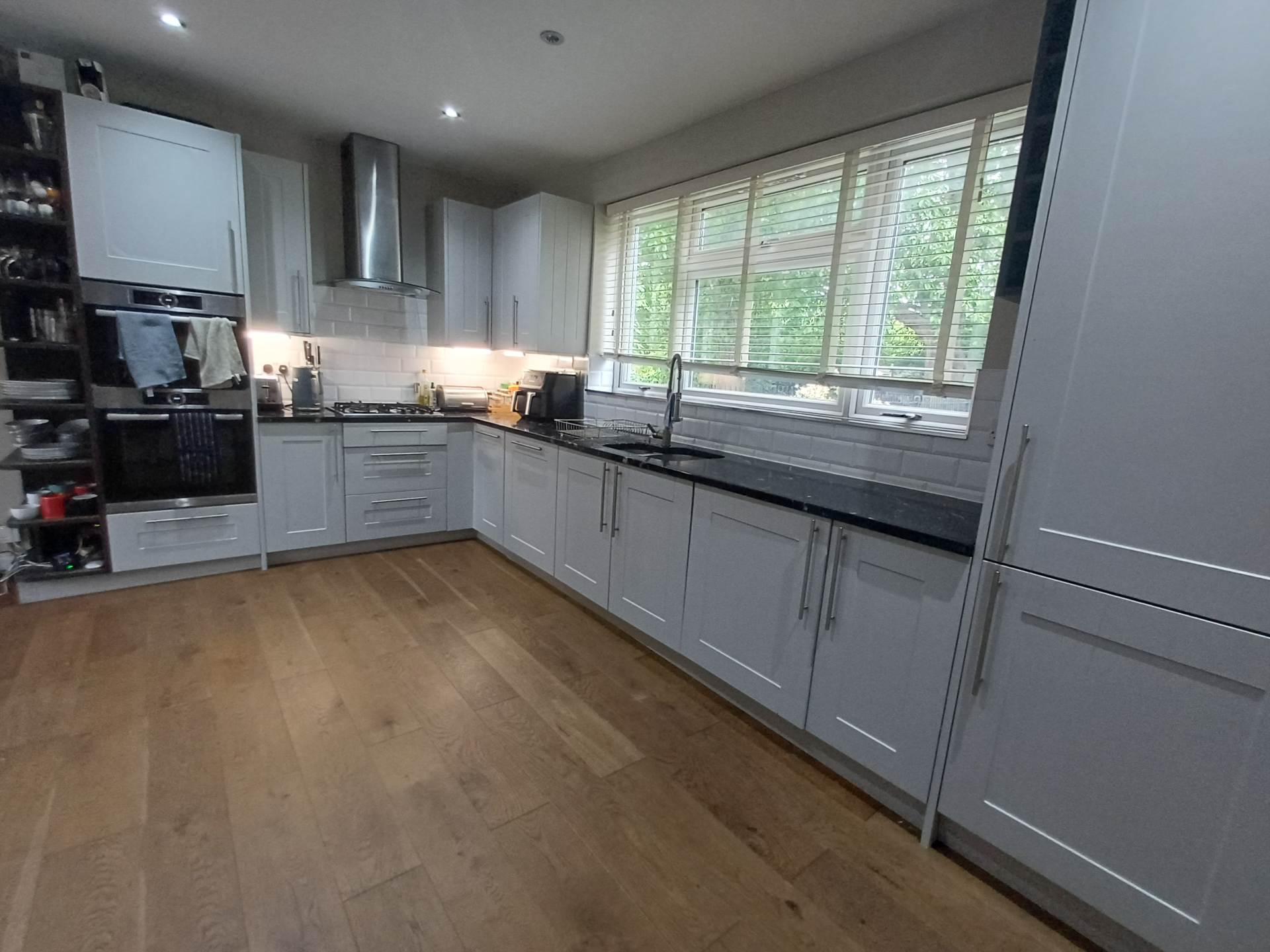 Peterstone Road, London, Image 8