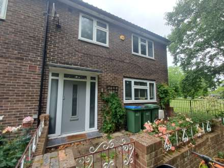 Peterstone Road, London, Image 1