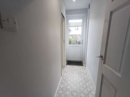 Peterstone Road, London, Image 9