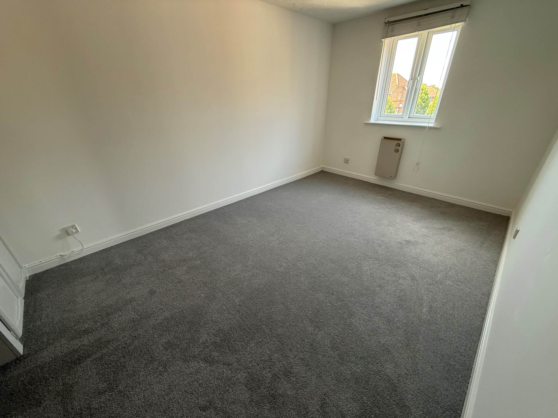 Chandlers Drive, Erith  ** VIDEO & 3D FLOORPLAN AVAILABLE **, Image 3
