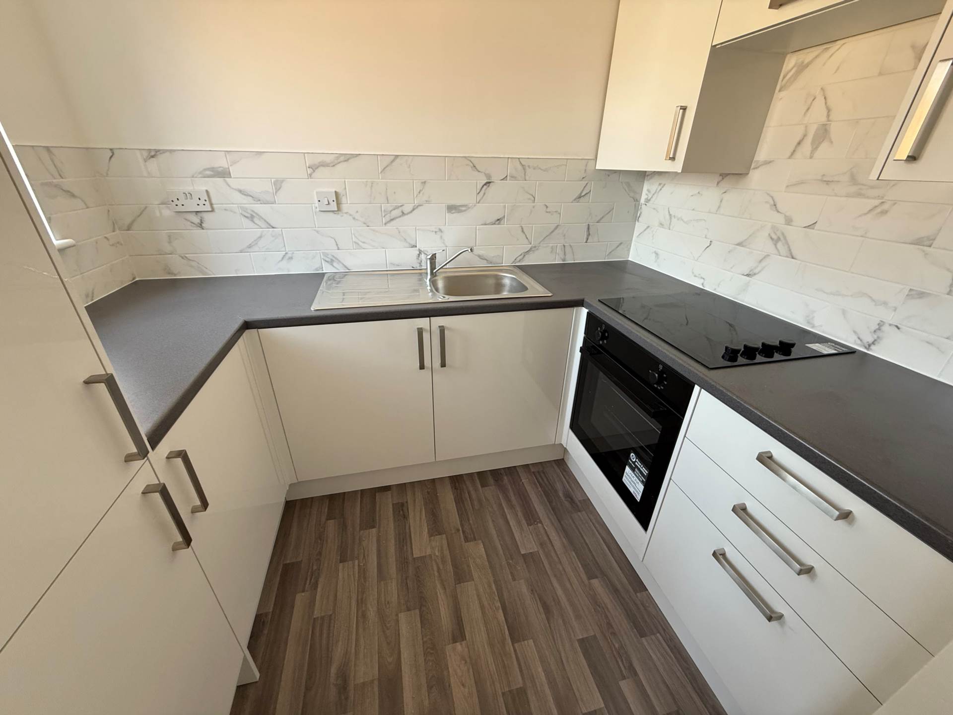 Chandlers Drive, Erith  ** VIDEO & 3D FLOORPLAN AVAILABLE **, Image 6