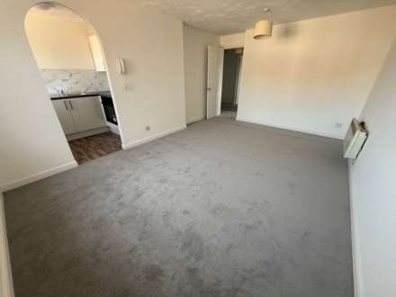 Chandlers Drive, Erith  ** VIDEO & 3D FLOORPLAN AVAILABLE **, Image 4