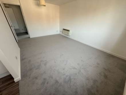Chandlers Drive, Erith  ** VIDEO & 3D FLOORPLAN AVAILABLE **, Image 5