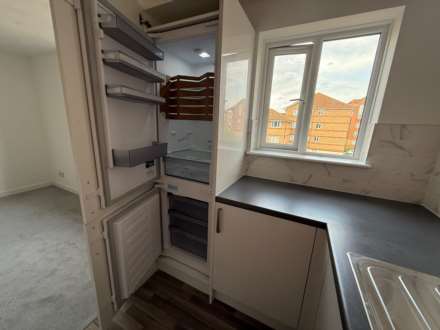 Chandlers Drive, Erith  ** VIDEO & 3D FLOORPLAN AVAILABLE **, Image 7