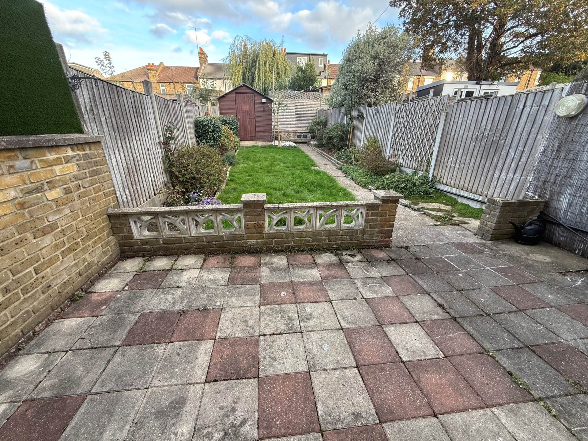 Basildon Road, London, Image 12