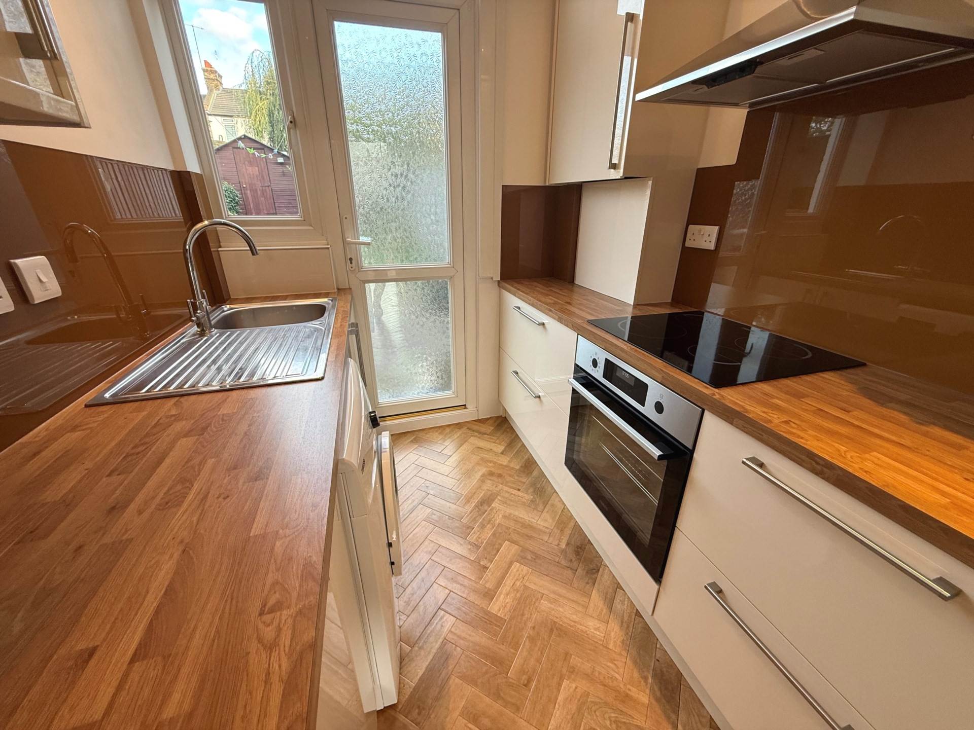 Basildon Road, London, Image 7