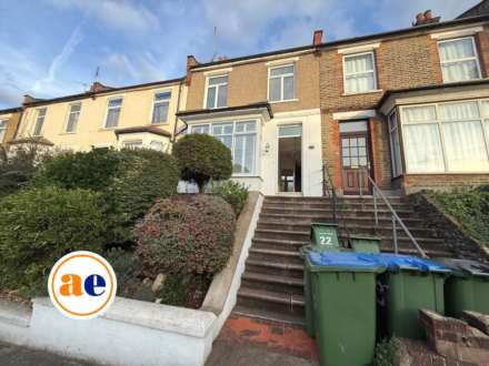 3 Bedroom House, Basildon Road, London
