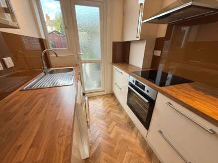 Basildon Road, London, Image 7
