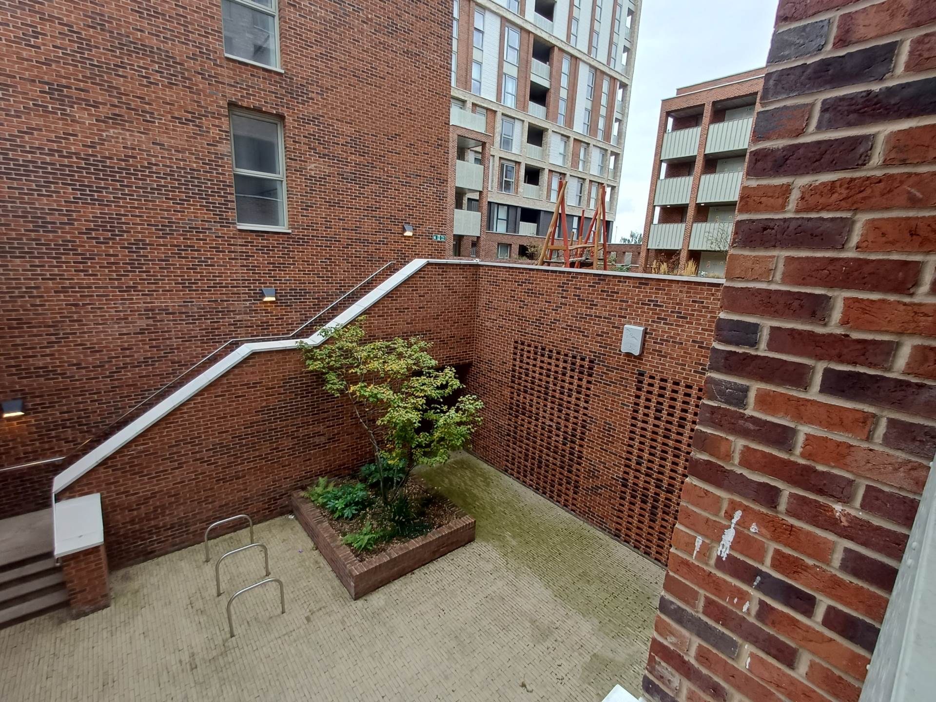 Crane Court, SE2 * VIDEO & 3D FLOORPLAN AVAILABLE *, Image 16