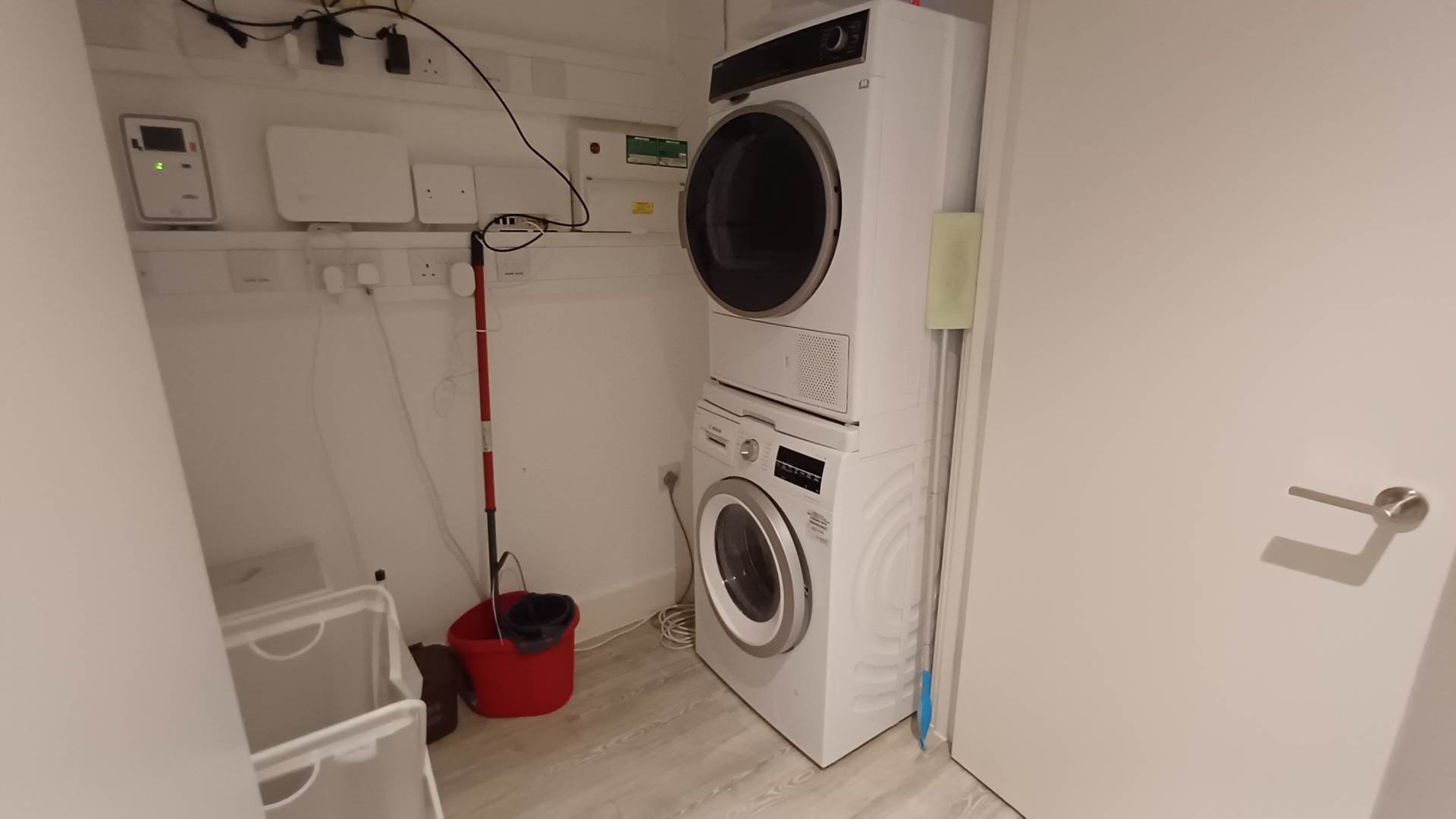 Crane Court, SE2 * VIDEO & 3D FLOORPLAN AVAILABLE *, Image 18