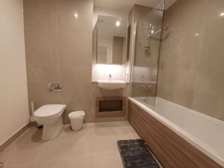 Crane Court, SE2 * VIDEO & 3D FLOORPLAN AVAILABLE *, Image 11