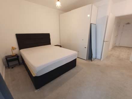Crane Court, SE2 * VIDEO & 3D FLOORPLAN AVAILABLE *, Image 9