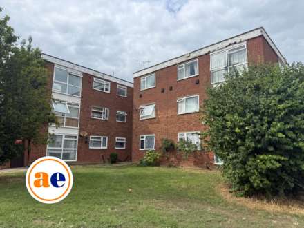 2 Bedroom Apartment, Wessex Drive, Erith